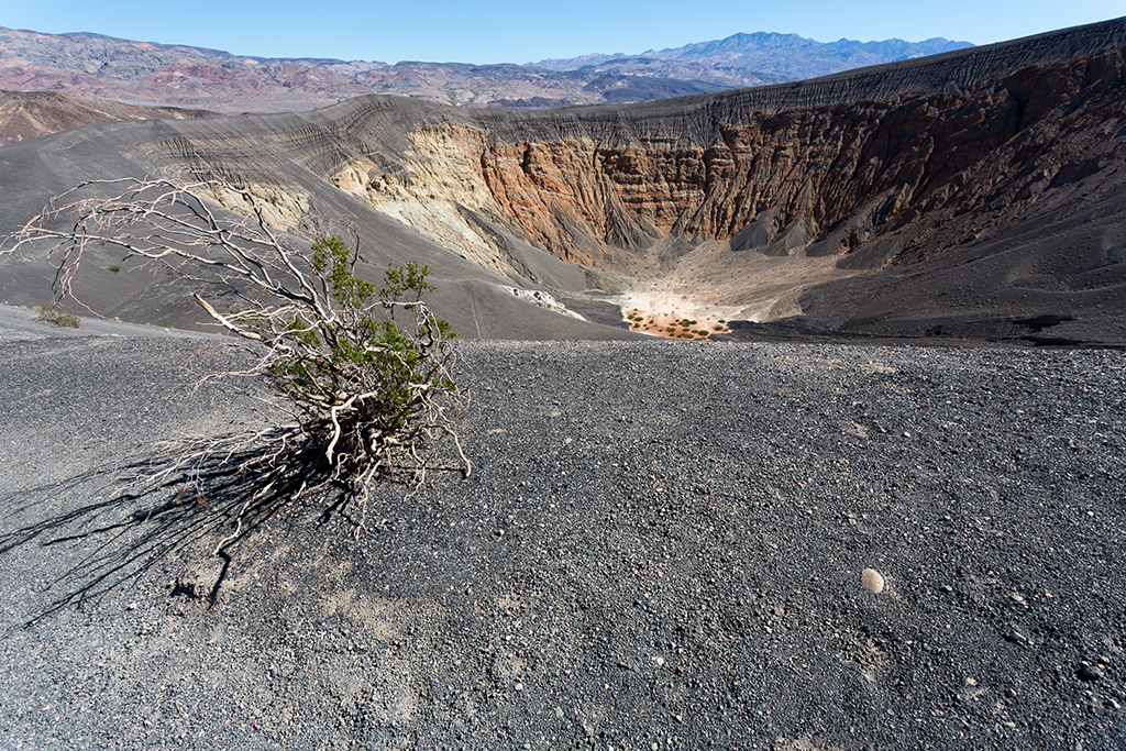 10-03 - 01.jpg - Ubehebe Crater, Death Valley National Park